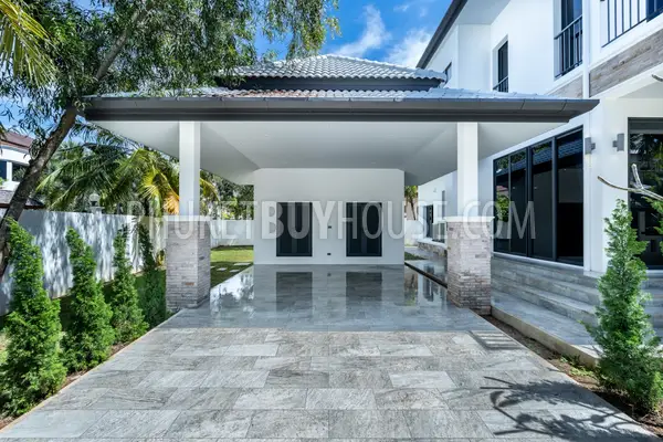 RAW22407: 4-Bedroom Villa with Saltwater Pool and Premium Interior in Rawai. Photo #32