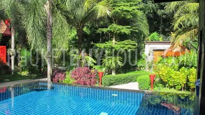 EAS7085: Grand Residence with Splendid Pool in Paklok, Thalang. Photo #8