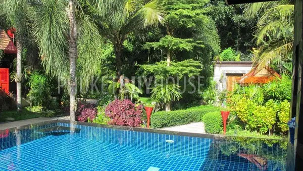 EAS7085: Grand Residence with Splendid Pool in Paklok, Thalang. Photo #8