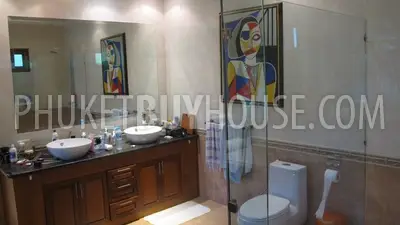EAS7085: Grand Residence with Splendid Pool in Paklok, Thalang. Photo #2