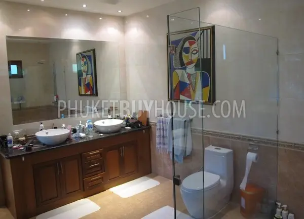 EAS7085: Grand Residence with Splendid Pool in Paklok, Thalang. Photo #2