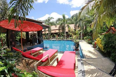 EAS7085: Grand Residence with Splendid Pool in Paklok, Thalang. Photo #14