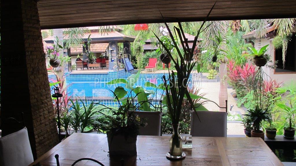 EAS7085: Grand Residence with Splendid Pool in Paklok, Thalang. Photo #9