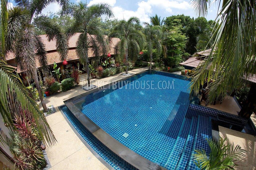 EAS7085: Grand Residence with Splendid Pool in Paklok, Thalang. Photo #10