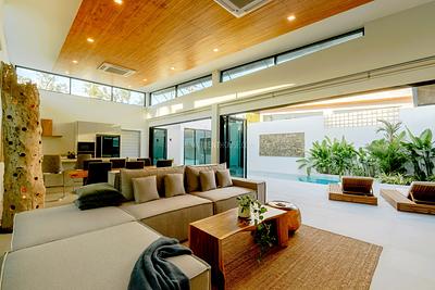 LAY22409: Fully renovated Private Pool Villa in Bangtao/Layan Beach with Lake view. 照片 #2
