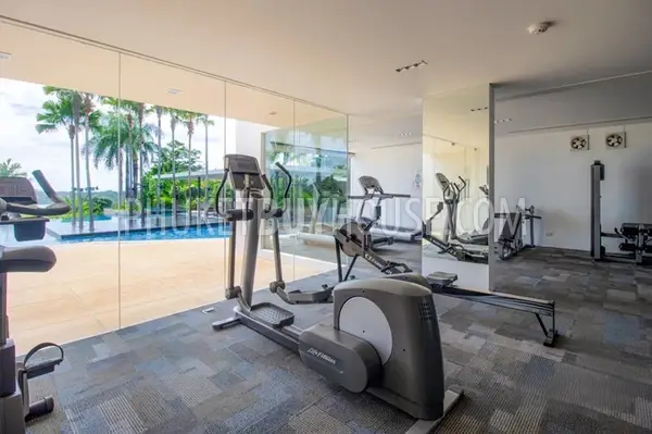 KAT22411: Stunning Two-Bedroom Sea-View Condominium for Sale in Kata . 照片 #3