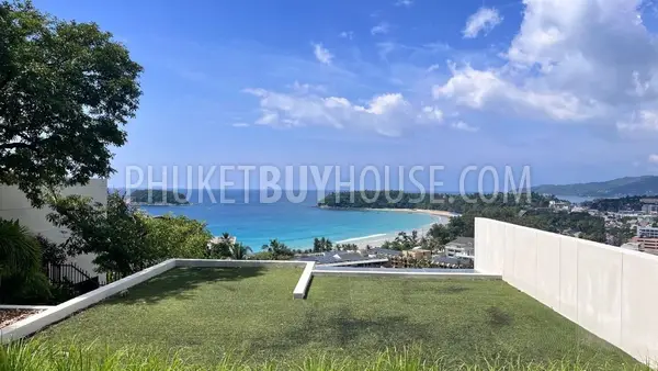 KAT22411: Stunning Two-Bedroom Sea-View Condominium for Sale in Kata . 照片 #1