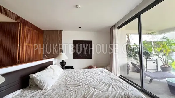 KAT22411: Stunning Two-Bedroom Sea-View Condominium for Sale in Kata . 照片 #14