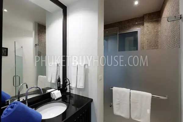 KAT22412: Spacious 3-Bedroom Condominium with Private Balcony Near Kata Beach. Photo #21