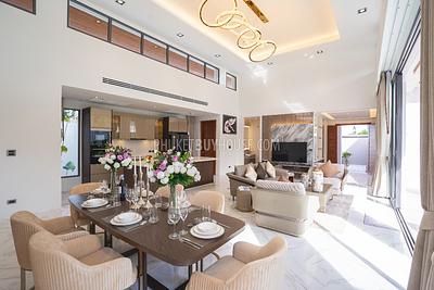BAN7096: Stunning 4 Bedroom Villa with Private Pool in Bang Tao. Photo #13