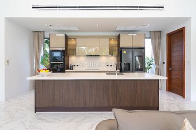 BAN7096: Stunning 4 Bedroom Villa with Private Pool in Bang Tao. Photo #17