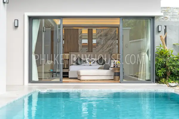 BAN7096: Stunning 4 Bedroom Villa with Private Pool in Bang Tao. Photo #23