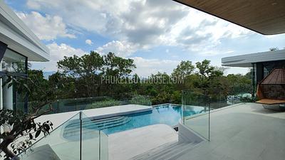 LAY7098: 5-Bedroom Villa of Tremendous Size in Layan Area. Photo #9