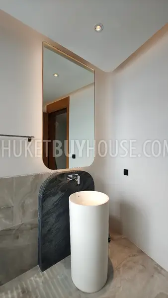LAY7098: 5-Bedroom Villa of Tremendous Size in Layan Area. Photo #5