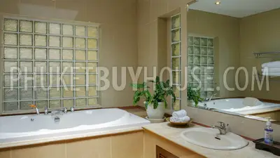 PAT7099: Glorious Villa with 5 bedrooms in Patong. Photo #13