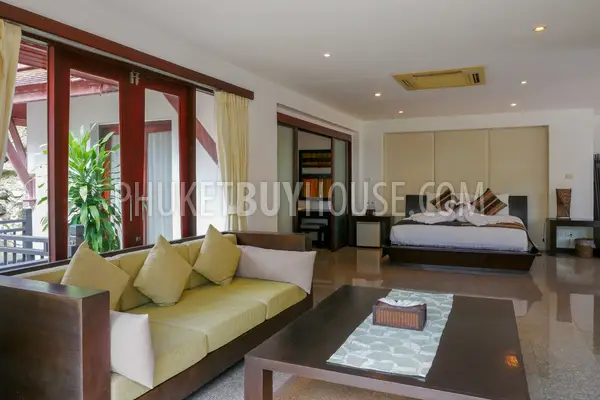 PAT7099: Glorious Villa with 5 bedrooms in Patong. Photo #14