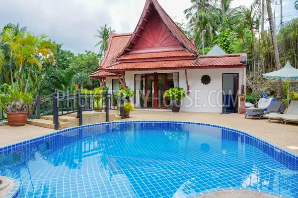PAT7099: Glorious Villa with 5 bedrooms in Patong. Photo #29