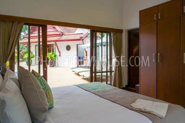 PAT7099: Glorious Villa with 5 bedrooms in Patong. Photo #24