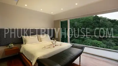 SUR7100: Elegant 9-Bedroom Villa in Surin Area. Photo #3