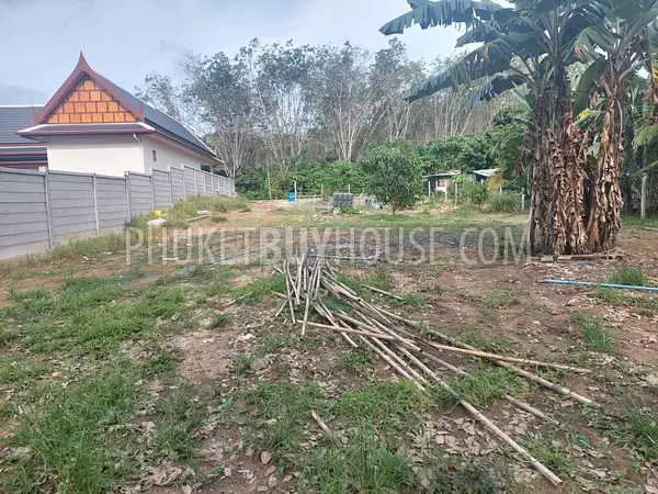 TAL22419: Spacious 958 SQM Land Plot in Thalang – Prime Location for Your Dream Villa. Photo #2