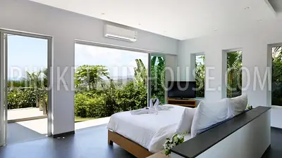 SUR7100: Elegant 9-Bedroom Villa in Surin Area. Photo #14
