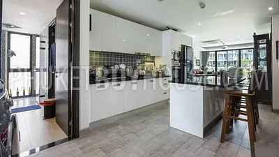 PAT22424: Stunning Penthouse with Breathtaking Views and Private Pool in Patong. Fotoğraf #4