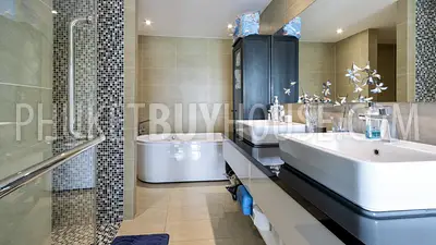 PAT22424: Stunning Penthouse with Breathtaking Views and Private Pool in Patong. Fotoğraf #14
