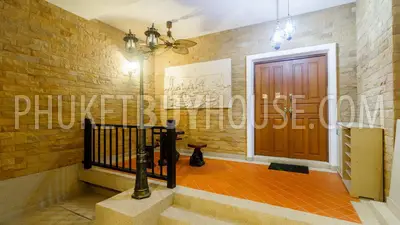 LAG22696: Elegant 4-Bedroom Villa with Private Pool in Laguna. 照片 #32