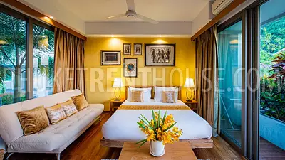 SUR22701: Villa 4 bedroom Surin. Photo #14