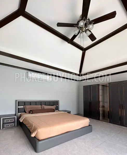 CHE22721: 3-Bedroom Pool Villa on 1,145 m² Land Plot in Cherngtalay. Photo #62