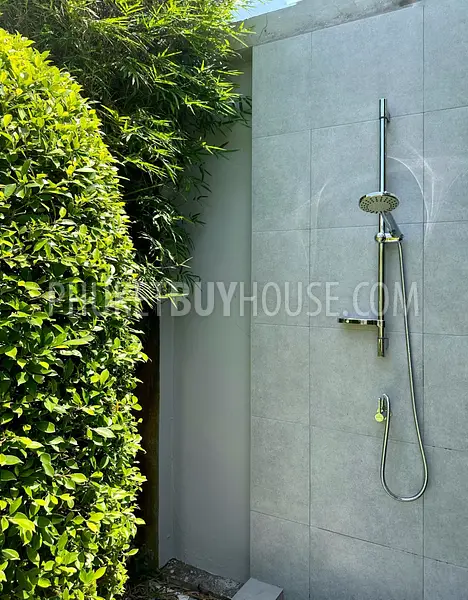 CHE22721: 3-Bedroom Pool Villa on 1,145 m² Land Plot in Cherngtalay. Photo #45