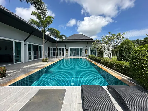 CHE22721: 3-Bedroom Pool Villa on 1,145 m² Land Plot in Cherngtalay. Photo #8