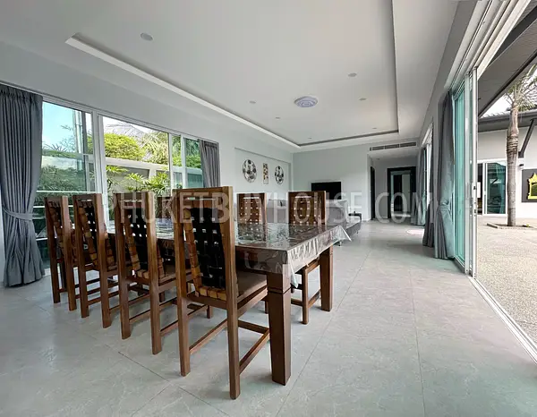 CHE22721: 3-Bedroom Pool Villa on 1,145 m² Land Plot in Cherngtalay. Photo #18