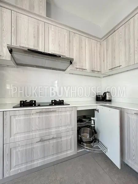 CHE22721: 3-Bedroom Pool Villa on 1,145 m² Land Plot in Cherngtalay. Photo #16
