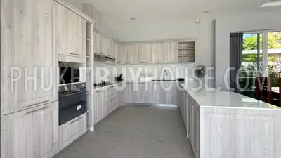 CHE22721: 3-Bedroom Pool Villa on 1,145 m² Land Plot in Cherngtalay. Photo #13