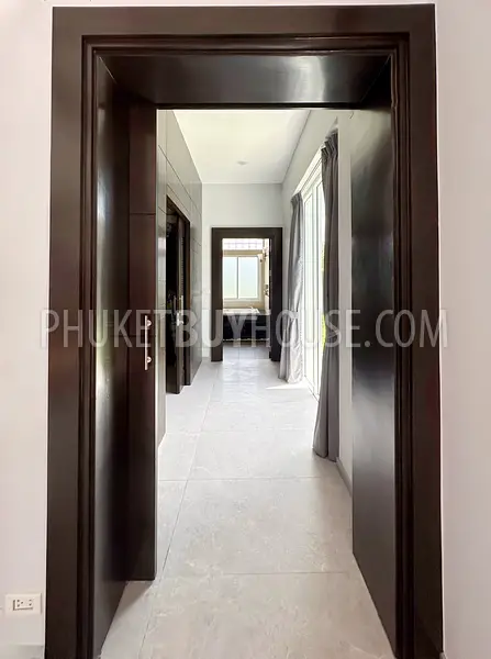 CHE22721: 3-Bedroom Pool Villa on 1,145 m² Land Plot in Cherngtalay. Photo #33