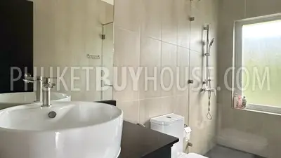 CHE22721: 3-Bedroom Pool Villa on 1,145 m² Land Plot in Cherngtalay. Photo #25
