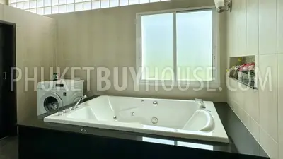 CHE22721: 3-Bedroom Pool Villa on 1,145 m² Land Plot in Cherngtalay. Photo #51