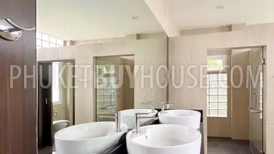 CHE22721: 3-Bedroom Pool Villa on 1,145 m² Land Plot in Cherngtalay. Photo #59