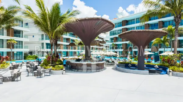 LAY22725: Custom 2-Bedroom Resale Unit on the costline of Layan Beach. Fotoğraf #2