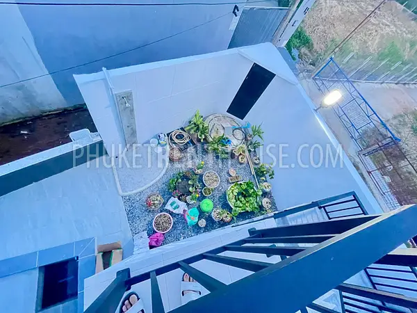 RAW22727: Luxurious 2-bedroom apartment. Photo #10