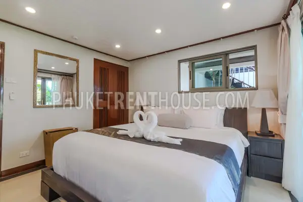 RAW22728: Exclusive 6-bedroom Luxury Lakefront Villa close to Nai Harn beach, Phuket. Photo #20