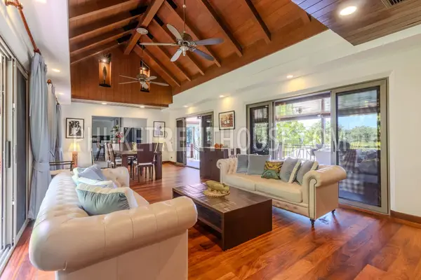 RAW22728: Exclusive 6-bedroom Luxury Lakefront Villa close to Nai Harn beach, Phuket. Photo #9