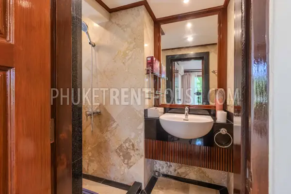 RAW22728: Exclusive 6-bedroom Luxury Lakefront Villa close to Nai Harn beach, Phuket. Photo #16