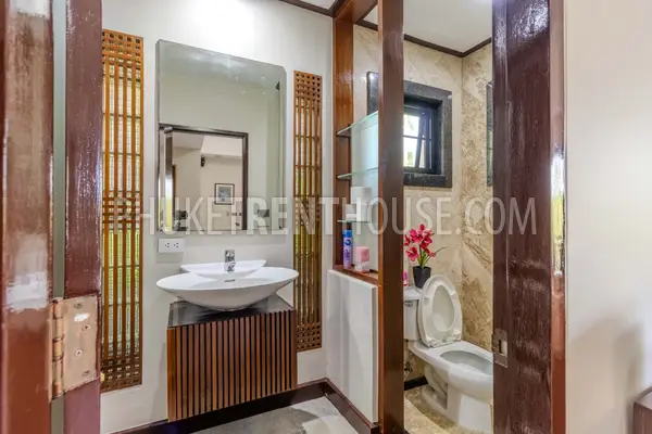 RAW22728: Exclusive 6-bedroom Luxury Lakefront Villa close to Nai Harn beach, Phuket. Photo #17