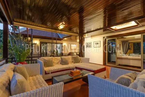 RAW22728: Exclusive 6-bedroom Luxury Lakefront Villa close to Nai Harn beach, Phuket. Photo #53
