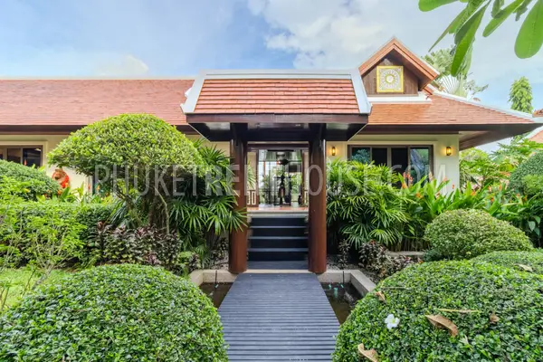 RAW22728: Exclusive 6-bedroom Luxury Lakefront Villa close to Nai Harn beach, Phuket. Photo #43