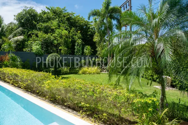 CHE22729: 4-Bedroom Pool Villa with Gym, Games Room & Solar Energy, Cherngtalay. Photo #39