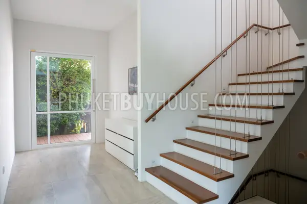 CHE22729: 4-Bedroom Pool Villa with Gym, Games Room & Solar Energy, Cherngtalay. Photo #22
