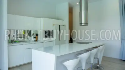 CHE22729: 4-Bedroom Pool Villa with Gym, Games Room & Solar Energy, Cherngtalay. Photo #17